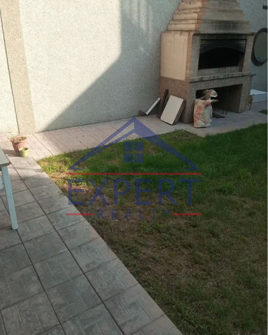 ԷՐԵԲՈՒՆԻ, ԷՐԵԲՈՒՆՈՒ ՓՈՂՈՑ, 6 ՍԵՆՅԱԿ