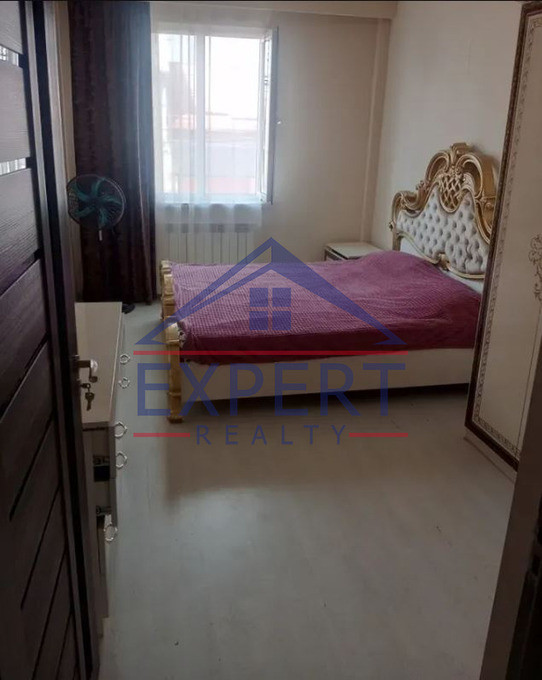 ԷՐԵԲՈՒՆԻ, ԷՐԵԲՈՒՆՈՒ ՓՈՂՈՑ, 6 ՍԵՆՅԱԿ