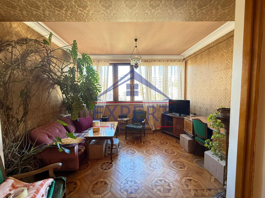 ԿԵՆՏՐՈՆ, ԲԱՂՐԱՄՅԱՆ ՊՈՂՈՏԱ, 4 ՍԵՆՅԱԿ