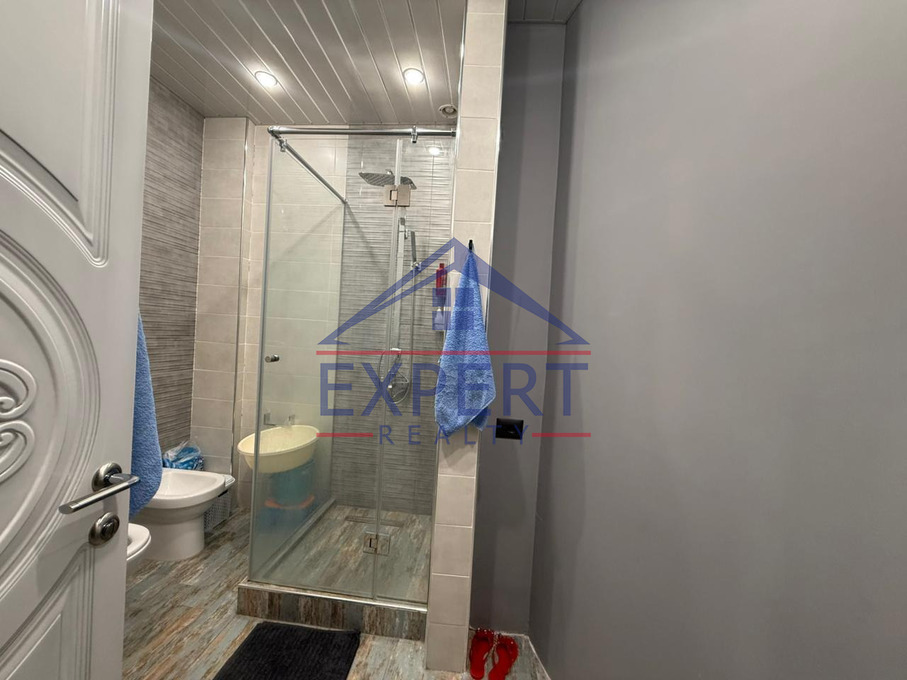 ԿԵՆՏՐՈՆ, ԲՈՒԶԱՆԴ ՓՈՂՈՑ, 2 ՍԵՆՅԱԿ