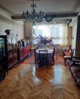 ԿԵՆՏՐՈՆ, ԽՈՐԵՆԱՑՈՒ ՓՈՂՈՑ , 3 ՍԵՆՅԱԿ