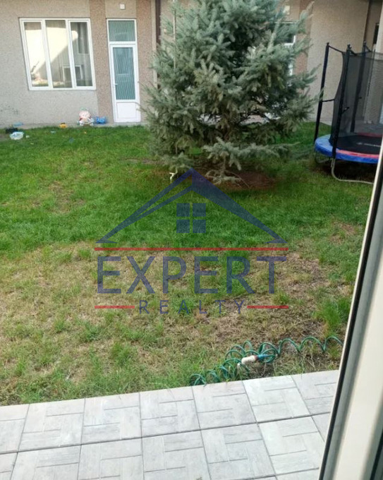 ԷՐԵԲՈՒՆԻ, ԷՐԵԲՈՒՆՈՒ ՓՈՂՈՑ, 6 ՍԵՆՅԱԿ