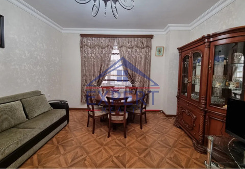 ԿԵՆՏՐՈՆ, ԲՈՒԶԱՆԴԻ ՓՈՂՈՑ, 3 ՍԵՆՅԱԿ