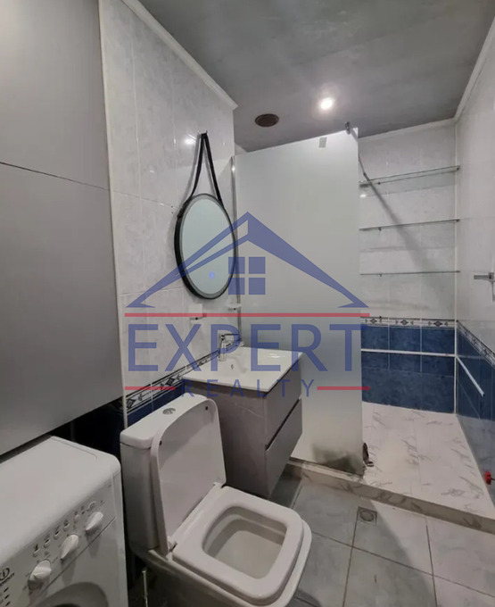 ԿԵՆՏՐՈՆ, ԲՈՒԶԱՆԴԻ  ՓՈՂՈՑ, 3 ՍԵՆՅԱԿ