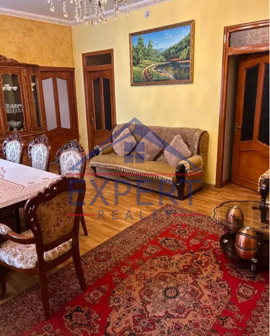 ԷՐԵԲՈՒՆԻ, ՆՈՐ ԱՐԵՇ , 7 ՍԵՆՅԱԿ