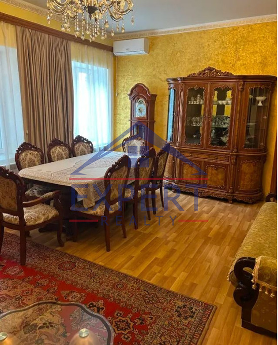 ԷՐԵԲՈՒՆԻ, ՆՈՐ ԱՐԵՇ , 7 ՍԵՆՅԱԿ