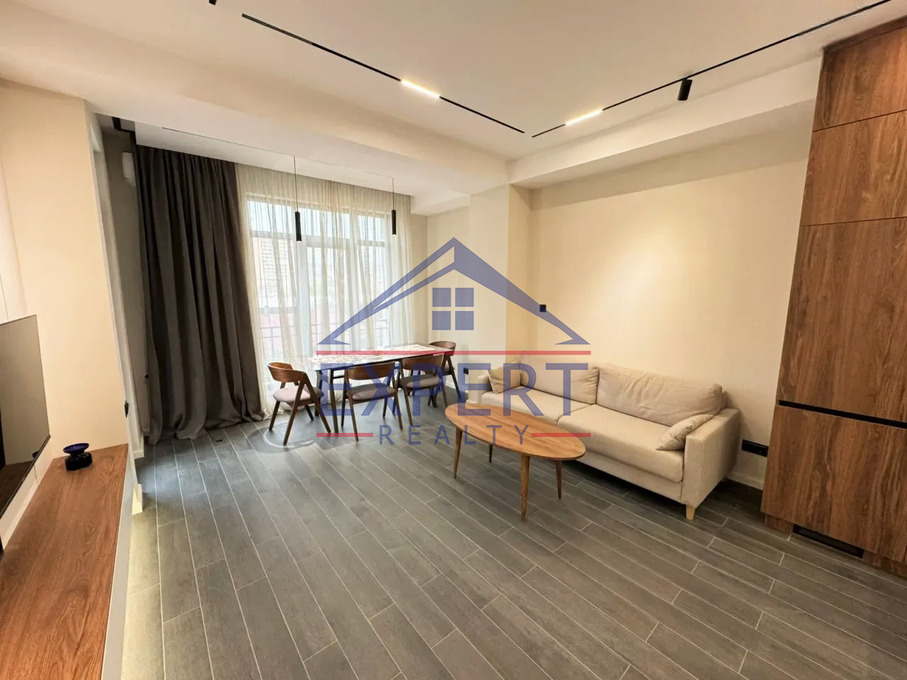 ԿԵՆՏՐՈՆ, ԱՐՇԱԿՈՒՆՅԱՑ ՊՈՂՈՏԱ, 2 ՍԵՆՅԱԿ