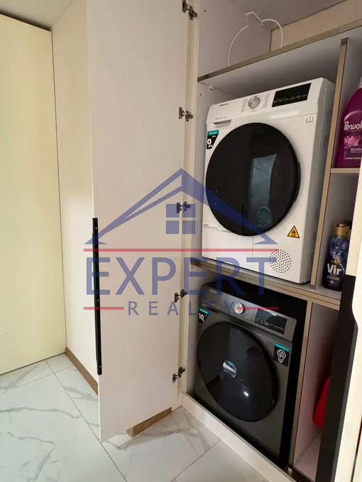 ԱՐԱԲԿԻՐ, ԱԶԱՏՈՒԹՅԱՆ ՊՈՂՈՏԱ, 2 ՍԵՆՅԱԿ