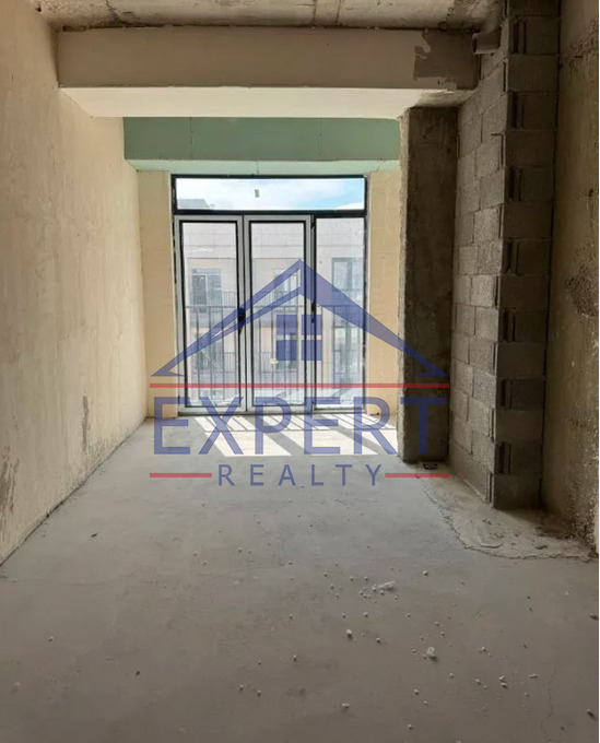 ԱՐԱԲԿԻՐ, ԿՈՄԻՏԱՍԻ ՊՈՂՈՏԱ, 3 ՍԵՆՅԱԿ