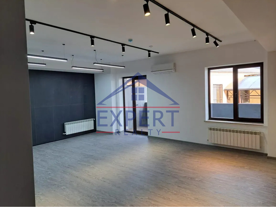 ԱՐԱԲԿԻՐ, ՀՐԱՉՅԱ ՔՈՉԱՐԻ ՓՈՂՈՑ, 350 ՔՄ․