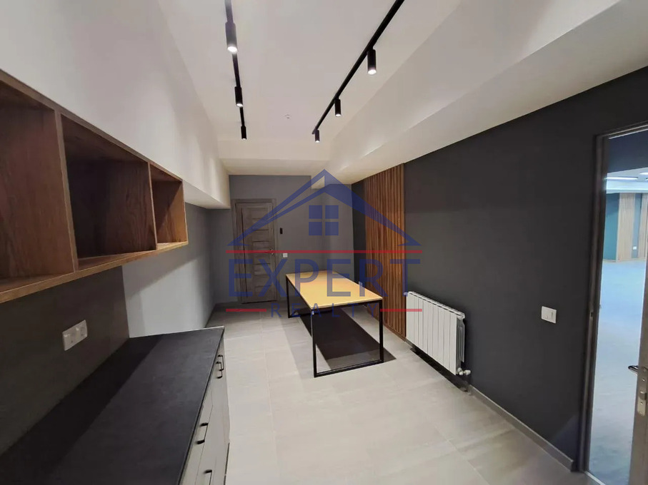 ԱՐԱԲԿԻՐ, ՀՐԱՉՅԱ ՔՈՉԱՐԻ ՓՈՂՈՑ, 350 ՔՄ․