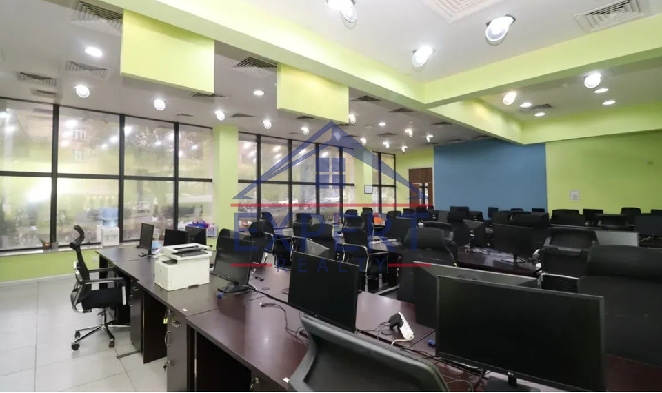 ԱՐԱԲԿԻՐ, ԿՈՄԻՏԱՍԻ ՊՈՂՈՏԱ, 3 ՍԵՆՅԱԿ