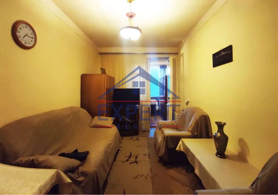 ԱՐԱԲԿԻՐ, ՀԱԿՈԲ ՀԱԿՈԲՅԱՆ , 2 ՍԵՆՅԱԿ