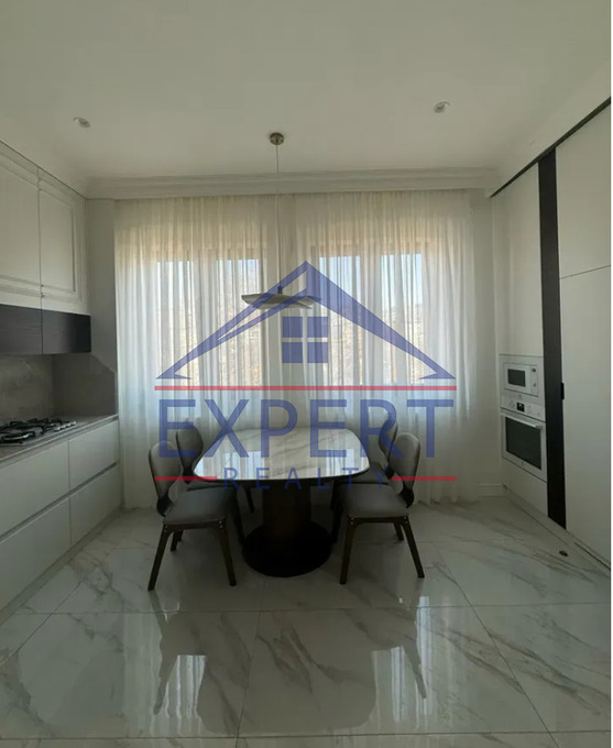 ԿԵՆՏՐՈՆ, ՀԱՆՐԱՊԵՏՈՒԹՅԱՆ ՓՈՂՈՑ, 3 ՍԵՆՅԱԿ