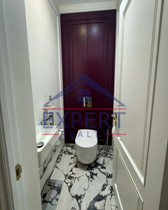 ԿԵՆՏՐՈՆ, ՀԱՆՐԱՊԵՏՈՒԹՅԱՆ ՓՈՂՈՑ, 3 ՍԵՆՅԱԿ