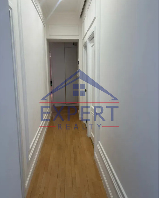 ԿԵՆՏՐՈՆ, ՀԱՆՐԱՊԵՏՈՒԹՅԱՆ ՓՈՂՈՑ, 3 ՍԵՆՅԱԿ