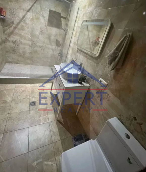 ԿԵՆՏՐՈՆ, ՍԱՅԱԹ ՆՈՎԱ  3 ՍԵՆՅԱԿ