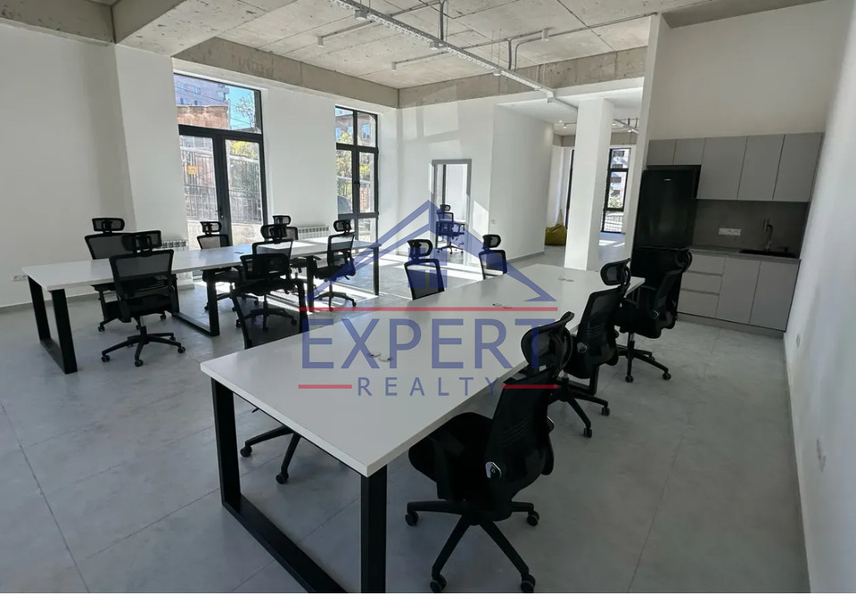 ՔԱՆԱՔԵՌ-ԶԵՅԹՈՒՆ, ՊԱՐՈՒՅՐ ՍԵՎԱԿ ՓՈՂՈՑ, 125ՔՄ