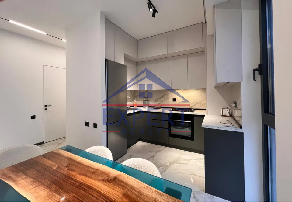 ՔԱՆԱՔԵՌ-ԶԵՅԹՈՒՆ, ԳՈԳՈԼԻ ՓՈՂՈՑ, 2 ՍԵՆՅԱԿ