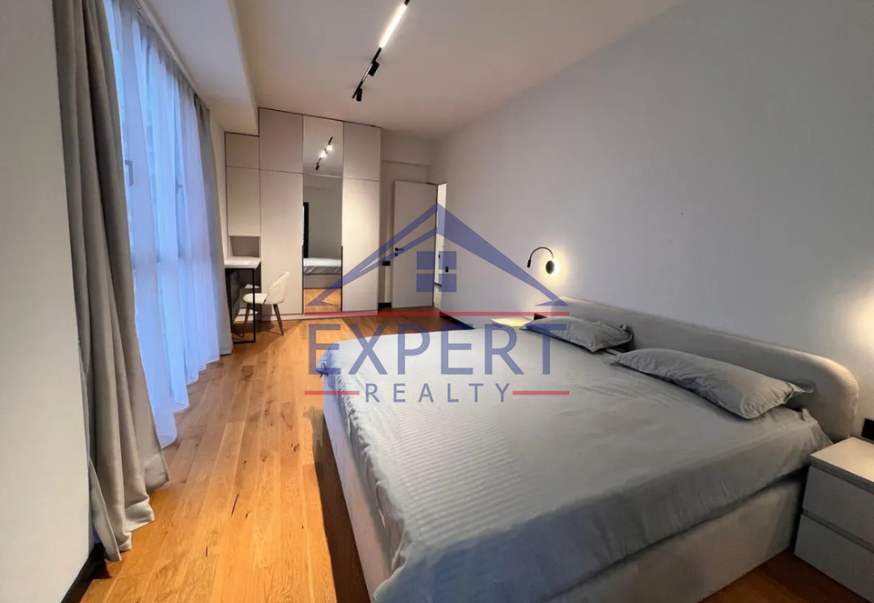 ՔԱՆԱՔԵՌ-ԶԵՅԹՈՒՆ, ԳՈԳՈԼԻ ՓՈՂՈՑ, 2 ՍԵՆՅԱԿ