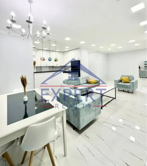 ԿԵՆՏՐՈՆ, ԱՐԱՄԻ ՓՈՂՈՑ, 4 ՍԵՆՅԱԿ