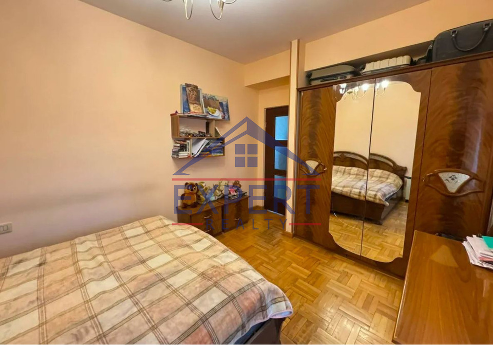 ԿԵՆՏՐՈՆ,ԿՈՂԲԱՑՈՒ ՓՈՂՈՑ 3 ՍԵՆՅԱԿ