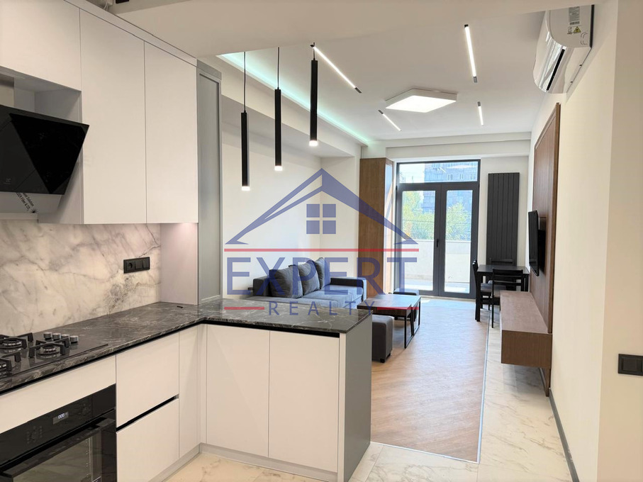 ԱՐԱԲԿԻՐ, ԿՈՄԻՏԱՍԻ ՊՈՂՈՏԱ, 3 ՍԵՆՅԱԿ