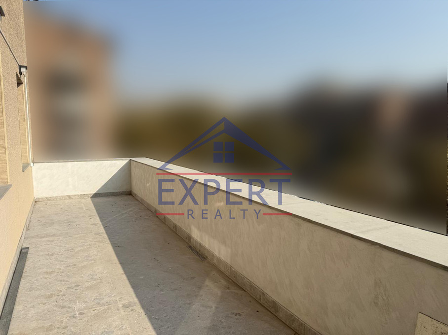 ԱՐԱԲԿԻՐ, ԿՈՄԻՏԱՍԻ ՊՈՂՈՏԱ, 3 ՍԵՆՅԱԿ