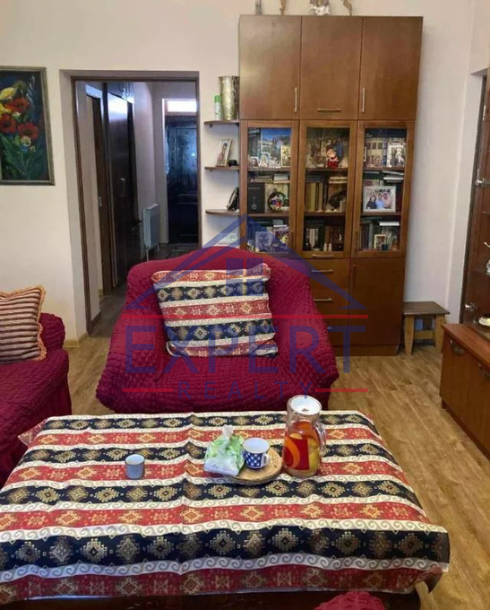 ԷՐԵԲՈՒՆԻ, ԴԱՎԻԹ ԲԵԿ  ՆՐԲԱՆՑՔ  5 ՍԵՆՅԱԿ