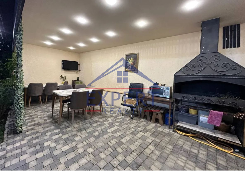 ԱՎԱՆ, ՆՎԵՐ ՍԱՖԱՐՅԱՆ ՓՈՂՈՑ 4 ՍԵՆՅԱԿ