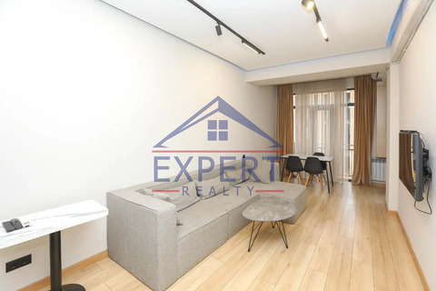 ԿԵՆՏՐՈՆ, ՉԱՐԵՆՑԻ ՓՈՂՈՑ, 2 ՍԵՆՅԱԿ