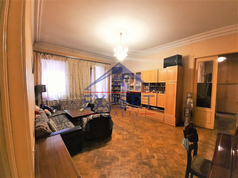 ԿԵՆՏՐՈՆ, ԹՈՒՄԱՆՅԱՆ ՓՈՂՈՑ, 3 ՍԵՆՅԱԿ