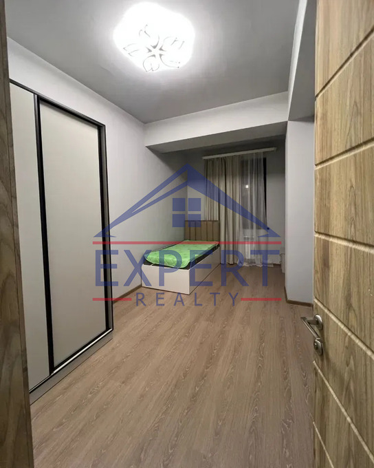 ԱՐԱԲԿԻՐ, ԱԴՈՆՑԻ ՓՈՂՈՑ, 4 ՍԵՆՅԱԿ