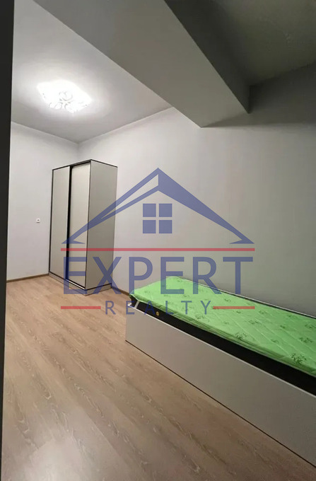 ԱՐԱԲԿԻՐ, ԱԴՈՆՑԻ ՓՈՂՈՑ, 4 ՍԵՆՅԱԿ