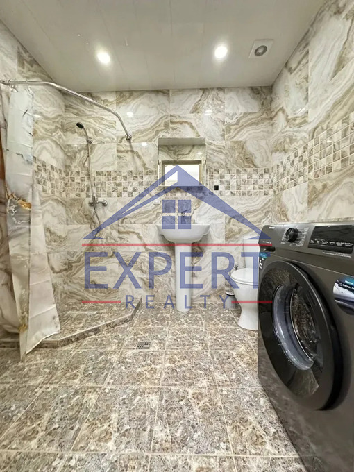 ԱՐԱԲԿԻՐ, ԱԴՈՆՑԻ ՓՈՂՈՑ, 4 ՍԵՆՅԱԿ