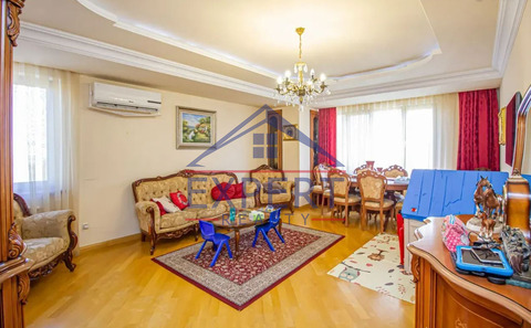 ԱՐԱԲԿԻՐ, ԳՅՈՒԼԲԵՆԿՅԱՆ ՓՈՂՈՑ, 3 ՍԵՆՅԱԿ