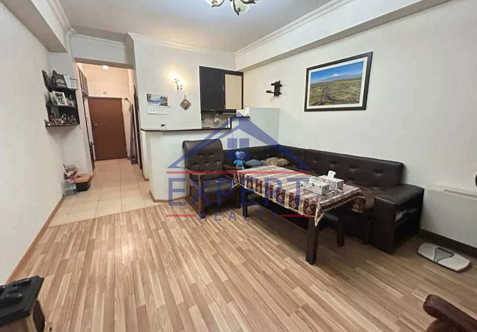 ԱՐԱԲԿԻՐ, ԱԴՈՆՑԻ ՓՈՂՈՑ  2 ՍԵՆՅԱԿ