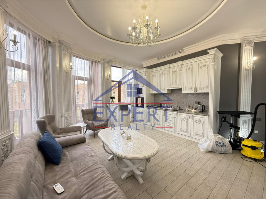 ԿԵՆՏՐՈՆ, ԲՈՒԶԱՆԴ ՓՈՂՈՑ, 2 ՍԵՆՅԱԿ