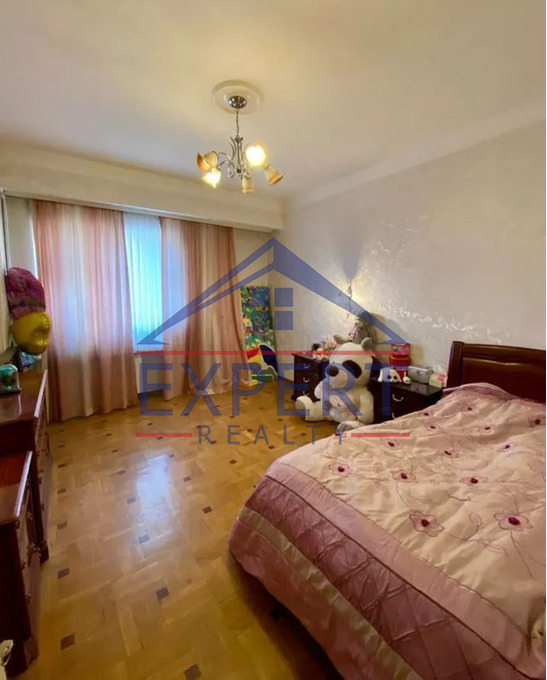 ԱՐԱԲԿԻՐ, ՎԱՂԱՐՇ ՎԱՂԱՐՇՅԱՆ  4 ՍԵՆՅԱԿ