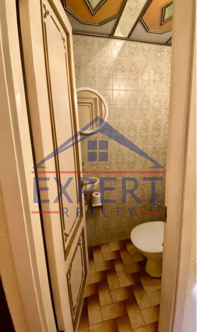 ԱՐԱԲԿԻՐ, ՎԱՂԱՐՇ ՎԱՂԱՐՇՅԱՆ  4 ՍԵՆՅԱԿ