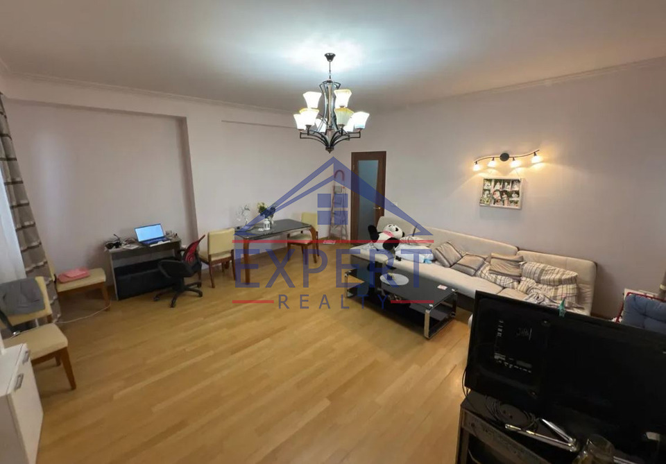 ԱՐԱԲԿԻՐ ՎԻԿՏՈՐ ՀԱՄԲԱՐՑՈՒՄՅԱՆ  3 ՍԵՆՅԱԿ