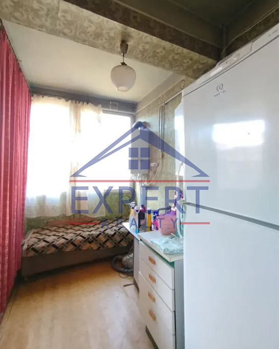 ԱՐԱԲԿԻՐ, ԱՎԵՏ ԱՎԵՏԻՍՅԱՆ  3 ՍԵՆՅԱԿ