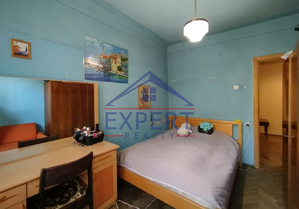 ԱՐԱԲԿԻՐ, ԱՎԵՏ ԱՎԵՏԻՍՅԱՆ  3 ՍԵՆՅԱԿ