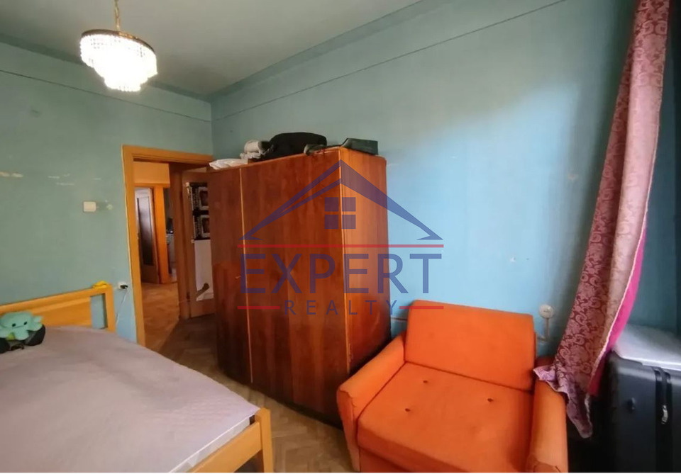 ԱՐԱԲԿԻՐ, ԱՎԵՏ ԱՎԵՏԻՍՅԱՆ  3 ՍԵՆՅԱԿ