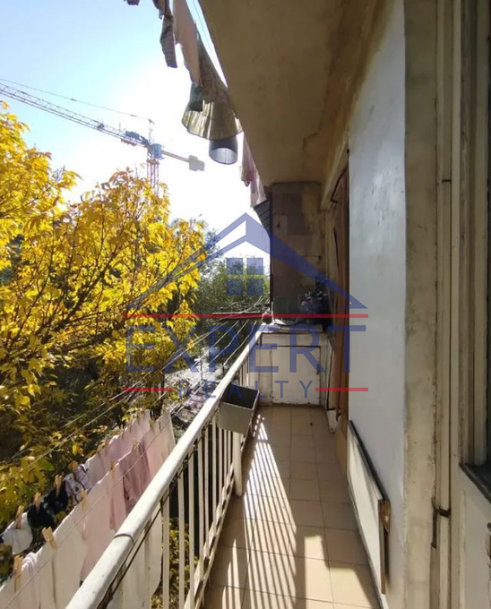 ԱՐԱԲԿԻՐ, ԱՎԵՏ ԱՎԵՏԻՍՅԱՆ  3 ՍԵՆՅԱԿ