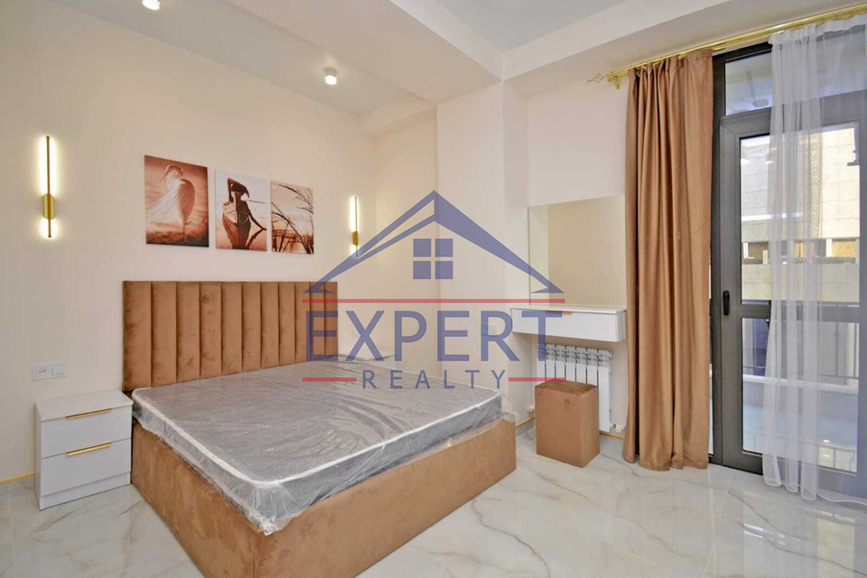 ԿԵՆՏՐՈՆ, ԱՐՇԱԿՈՒՆՅԱՑ ՊՈՂՈՏԱ, 2 ՍԵՆՅԱԿ