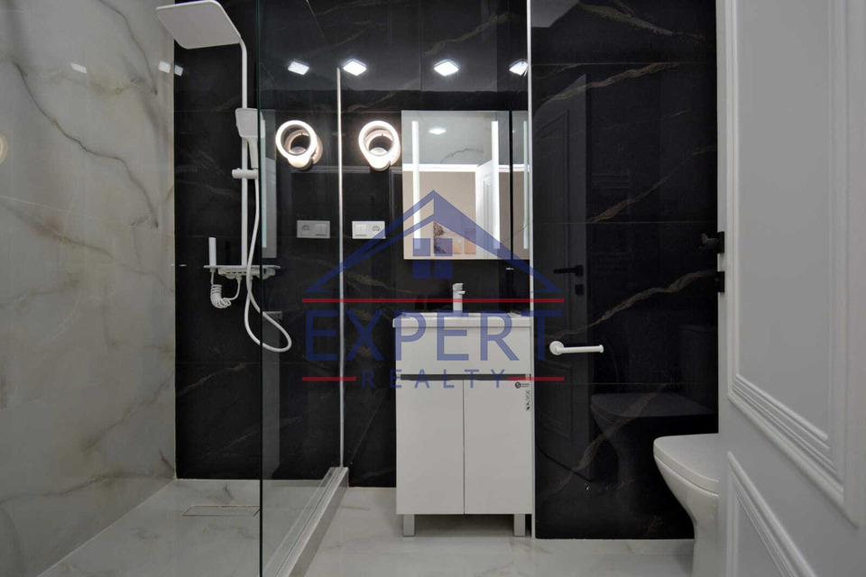 ԿԵՆՏՐՈՆ, ԱՐՇԱԿՈՒՆՅԱՑ ՊՈՂՈՏԱ, 2 ՍԵՆՅԱԿ