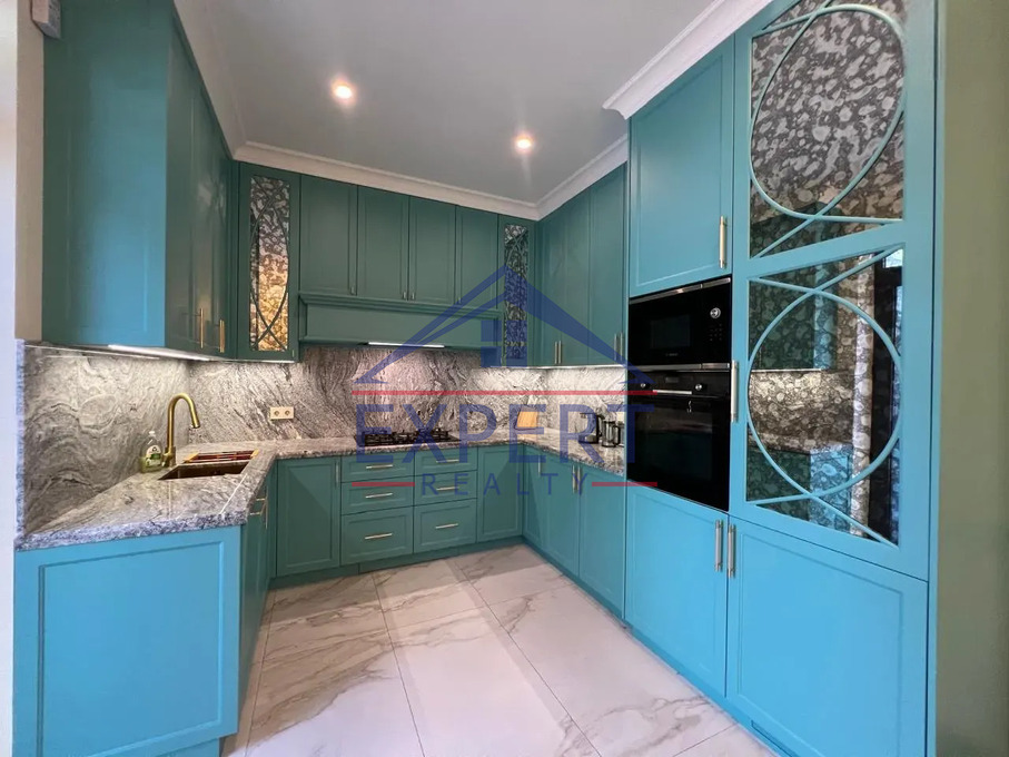 ՆՈՐՔ ՄԱՐԱՇ, ԼՈՒՍԻՆԵ ԶԱՔԱՐՅԱՆ ՓՈՂՈՑ, 5 ՍԵՆՅԱԿ