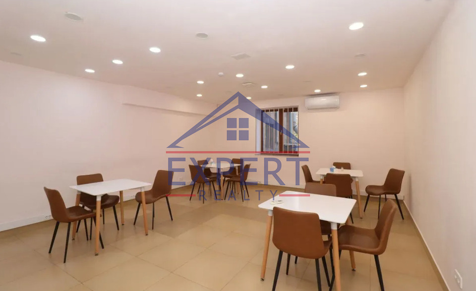 ԱՐԱԲԿԻՐ, ԿՈՄԻՏԱՍԻ ՊՈՂՈՏԱ, 3 ՍԵՆՅԱԿ