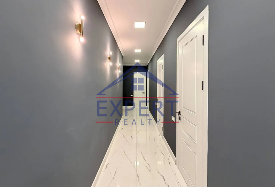 ԿԵՆՏՐՈՆ, ԱՐԱՄԻ ՓՈՂՈՑ, 4 ՍԵՆՅԱԿ